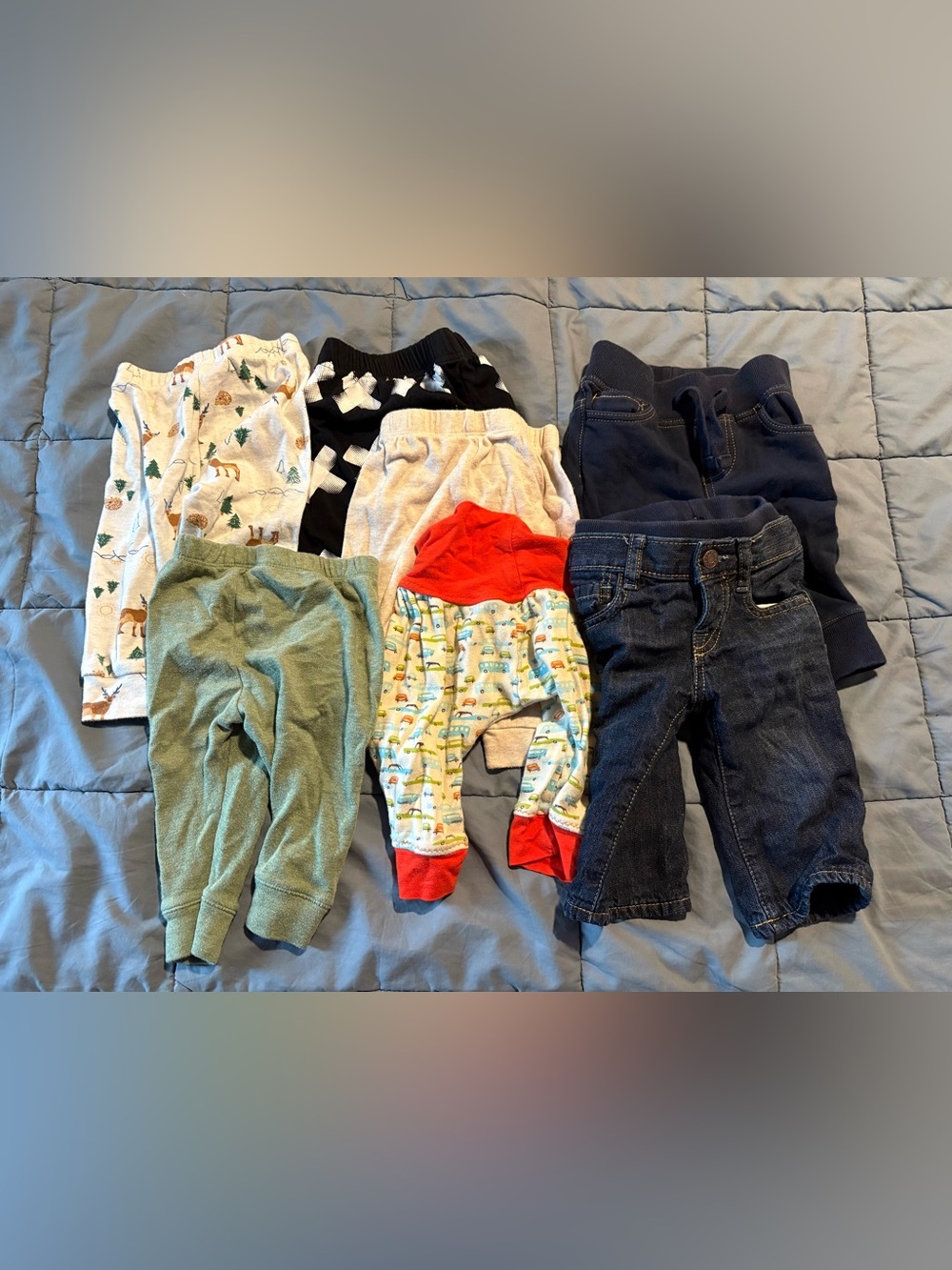 Lot of 7 3-6m pants